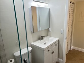 10717 Cleary Blvd in Plantation, FL - Building Photo - Building Photo
