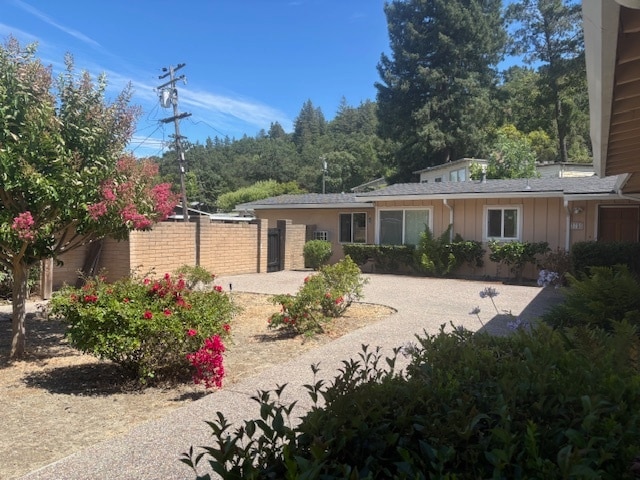 3751 Mosswood Dr, Unit 3751 Mosswood Dr Lafayett in Lafayette, CA - Foto de edificio - Building Photo