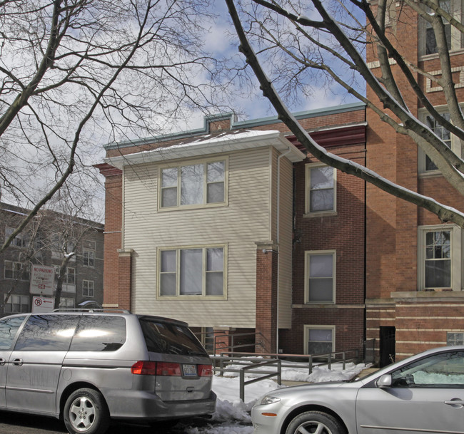 1234-1240 W Rosemont Ave in Chicago, IL - Building Photo - Building Photo