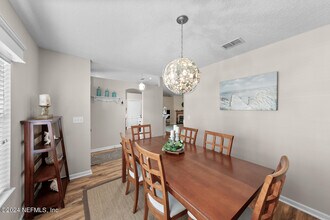 2389 Glade Springs Dr in Jacksonville, FL - Building Photo - Building Photo