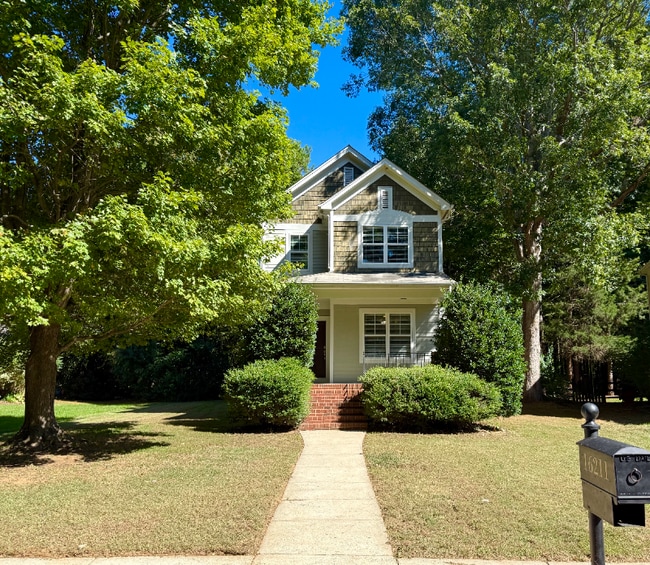 16211 Kelly Park Cir in Huntersville, NC - Building Photo - Building Photo