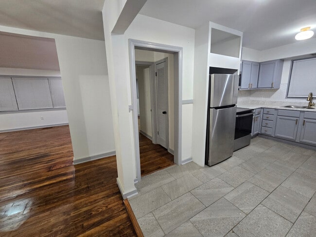 4352 Ridgewood Cir in Jackson, MS - Building Photo - Building Photo