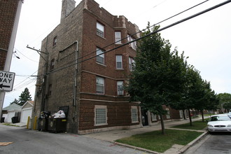 8001 S Bishop St in Chicago, IL - Building Photo - Building Photo