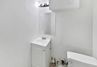 2127 Saranac Dr in Colorado Springs, CO - Building Photo - Building Photo