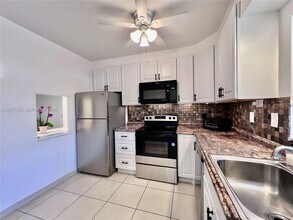 1400 NE 55th St in Fort Lauderdale, FL - Building Photo - Building Photo