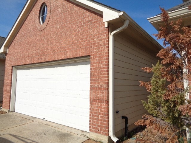 property at 919 Sweet Pine Dr