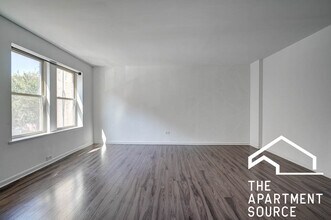 925 W Carmen Ave in Chicago, IL - Building Photo - Building Photo