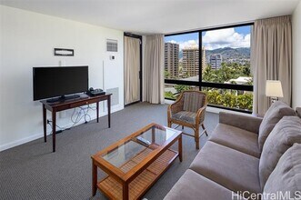 229 Paoakalani Ave in Honolulu, HI - Building Photo - Building Photo