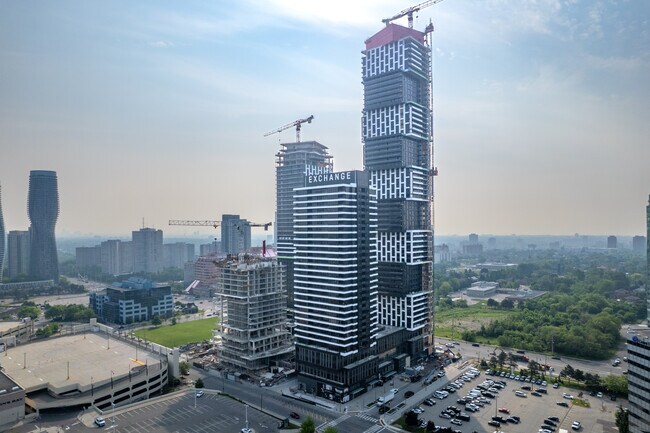 Building C in Mississauga, ON - Building Photo - Building Photo
