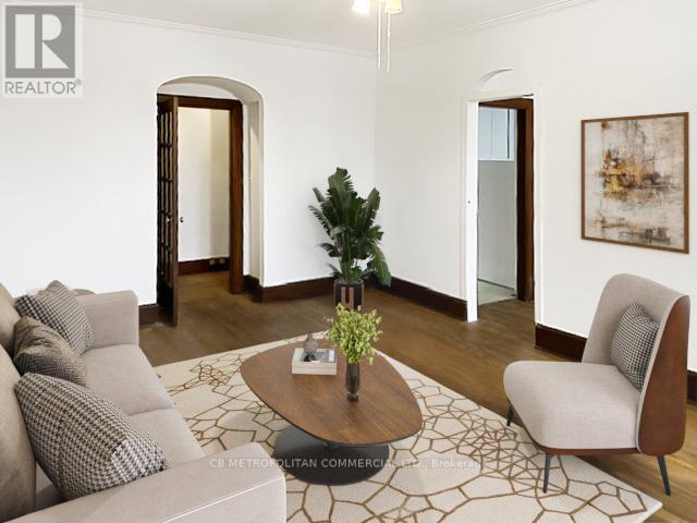 21 Castle Knock Rd in Toronto, ON - Building Photo - Building Photo