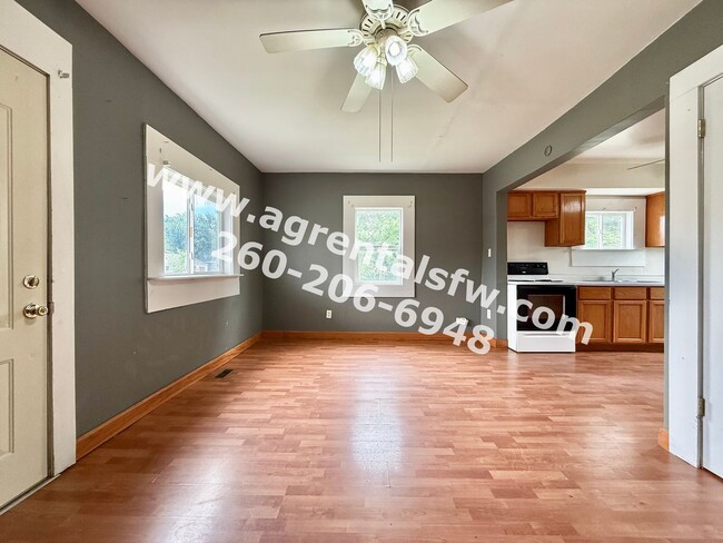 4306 S Hanna St in Fort Wayne, IN - Building Photo - Building Photo