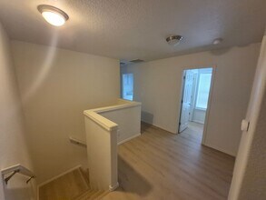 17272 SW Marty Ln in Beaverton, OR - Building Photo - Building Photo