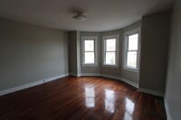 2929 Baker St photo'