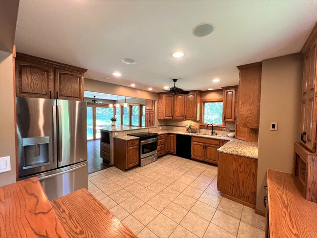 2903 Tatarrax Dr in Manhattan, KS - Building Photo - Building Photo