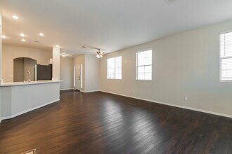 1158 Stormy Valley Rd in Las Vegas, NV - Building Photo - Building Photo