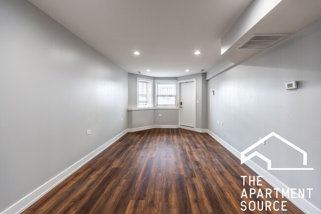 3328 W Congress Pkwy in Chicago, IL - Building Photo - Building Photo