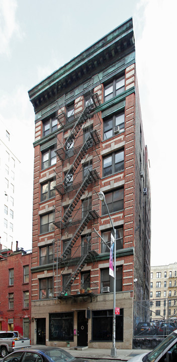 101 Crosby St in New York, NY - Building Photo