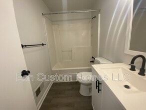 235 Locust St in Columbia, PA - Building Photo - Building Photo