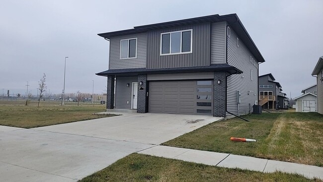 property at 6040 Kodiak Ln