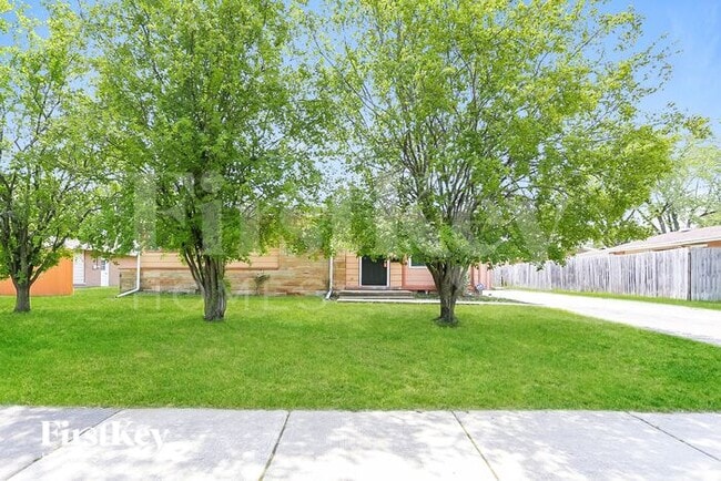 property at 209 E Myrick Ave