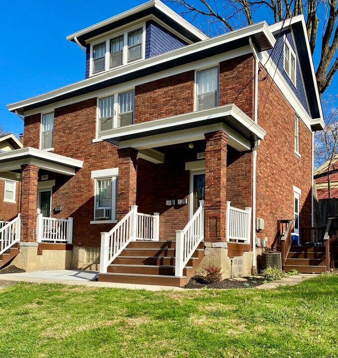 3738 Andrew Ave in Cincinnati, OH - Building Photo