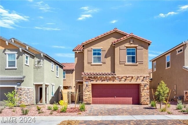 property at 96 Mosso Niente Pl