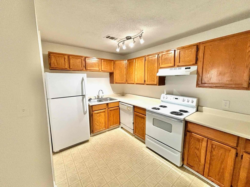 99 S 3rd St in Pensacola, FL - Building Photo