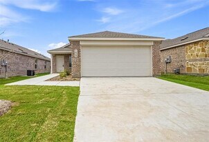 1629 Elliott Rd in Howe, TX - Building Photo