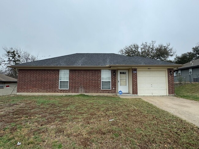 property at 4811 Ridgehaven Dr