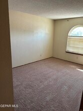 419 El Camino Dr in El Paso, TX - Building Photo - Building Photo