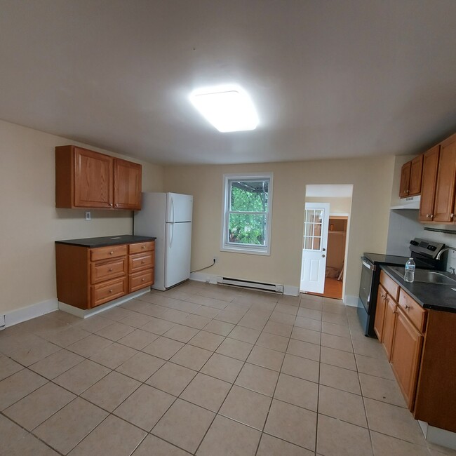 property at 480-484-484 S Main St