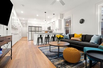 90 Forbes St in Boston, MA - Building Photo - Building Photo