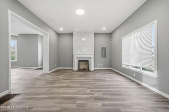 3016 River Park Dr in Louisville, KY - Building Photo - Building Photo