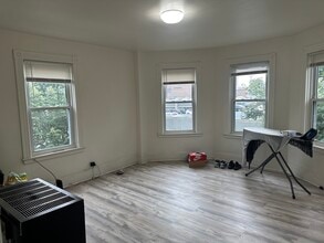 14 Hooper St in Worcester, MA - Building Photo - Building Photo