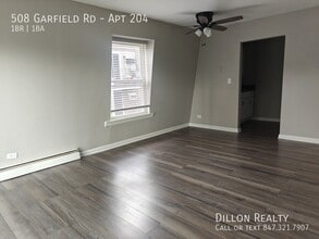 508 Garfield Rd in Ingleside, IL - Building Photo - Building Photo