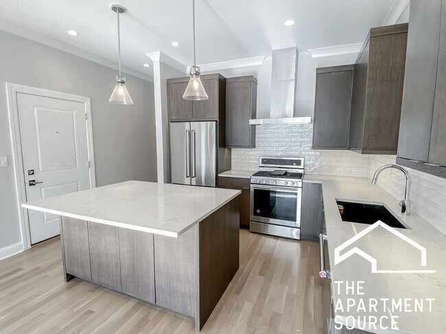 3347 N Kenmore Ave, Unit 3S in Chicago, IL - Building Photo - Building Photo