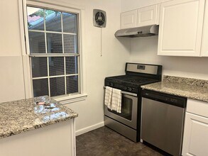 6701 W Wakefield Dr in Alexandria, VA - Building Photo - Building Photo