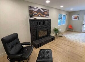 694 Sand Harbor Rd in South Lake Tahoe, CA - Building Photo - Building Photo