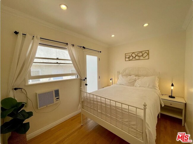 1111 21st St in Santa Monica, CA - Building Photo - Building Photo