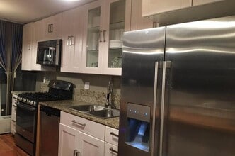 3900 Ford Rd, Unit 18-O in Philadelphia, PA - Building Photo - Building Photo