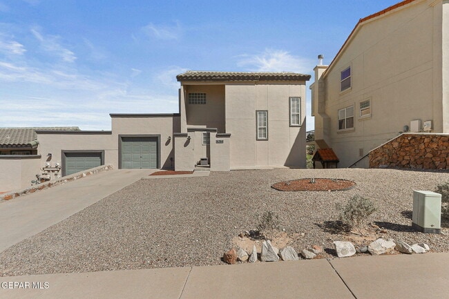 6264 Escondido Dr