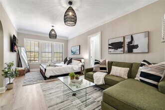 4400 Gaston Ave in Dallas, TX - Building Photo - Building Photo