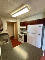 1400 Millersport Hwy in Williamsville, NY - Building Photo