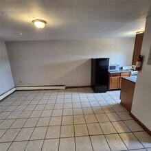 2071 Ulster Ave in Lake Katrine, NY - Building Photo - Building Photo