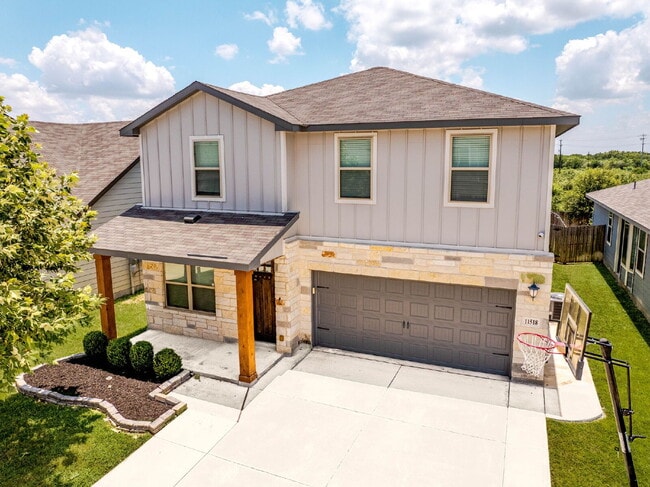 property at 11518 Lightning Wy