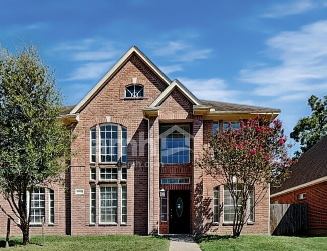 property at 17322 Pikes Peek Ct