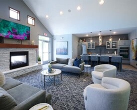 Valley Creek Apartments in Woodbury, MN - Foto de edificio - Interior Photo