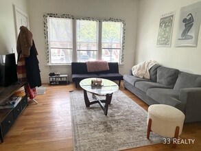 2626 N Ashland Ave in Chicago, IL - Building Photo - Building Photo