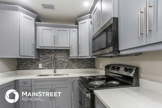 3911 W Walnut St in Tampa, FL - Foto de edificio - Building Photo