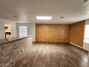 1823 Niblick Cir in Las Vegas, NV - Building Photo - Building Photo